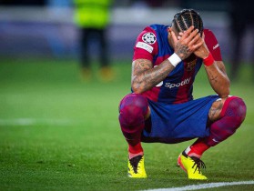 Mbappe lập kỷ lục , Barcelona thua cay đắng trước PSG 