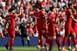 Liverpool Vượt Qua Tottenham 4-2 Trong Trận Đấu Kịch Tính Tại Ngoại Hạng Anh